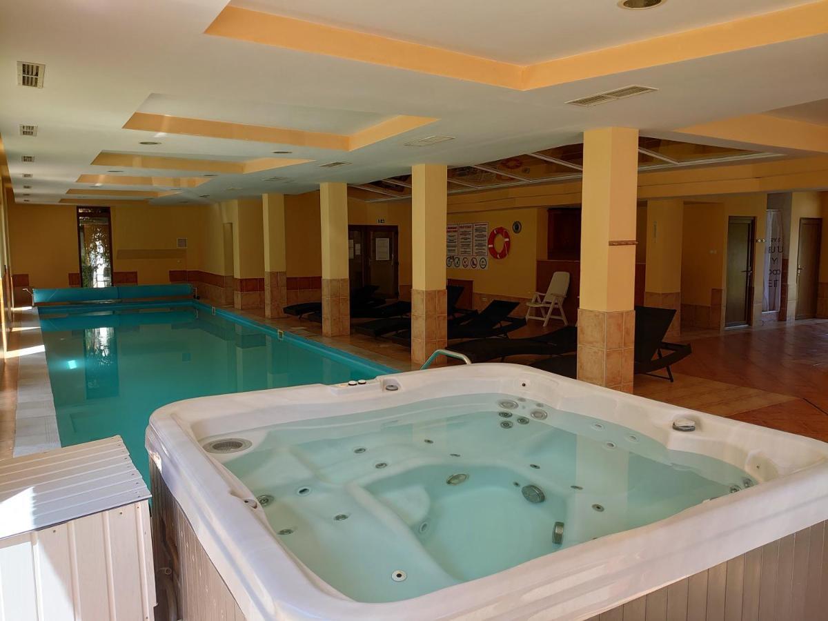 Coke Wellness Apartman شيوفوك المظهر الخارجي الصورة